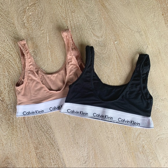 Calvin Klein Sports Bra - Picture 2 of 3